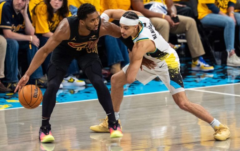 No miracle this time: Pacers dig too big a hole as top-seed Cavs roll