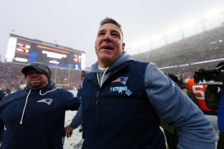 Patriots’ Super Bowl turnaround starts, ends with Mike Vrabel