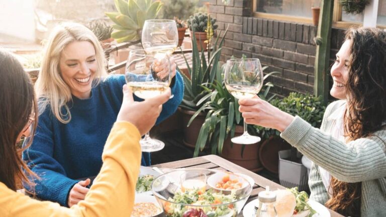 Another healthy restaurant chain has closed most of its locations